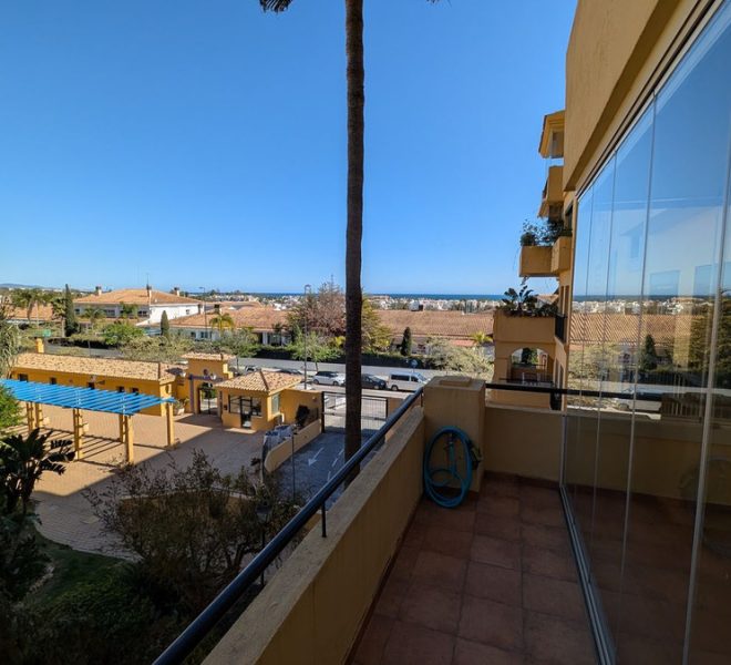 R5253940-Image 1-Middle Floor Apartment - 2 Beds - 104 Built