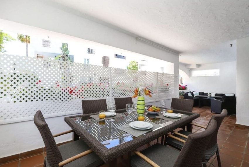 R5257000-Apartment-For-Sale-San-Pedro-de-Alcantara-Ground-Floor-Apartment-2-Beds-155-Built-12