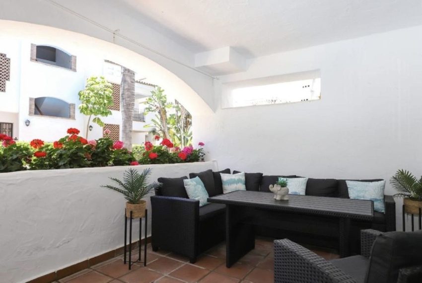 R5257000-Apartment-For-Sale-San-Pedro-de-Alcantara-Ground-Floor-Apartment-2-Beds-155-Built-14