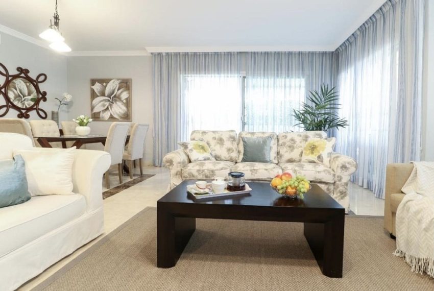 R5257000-Apartment-For-Sale-San-Pedro-de-Alcantara-Ground-Floor-Apartment-2-Beds-155-Built-5