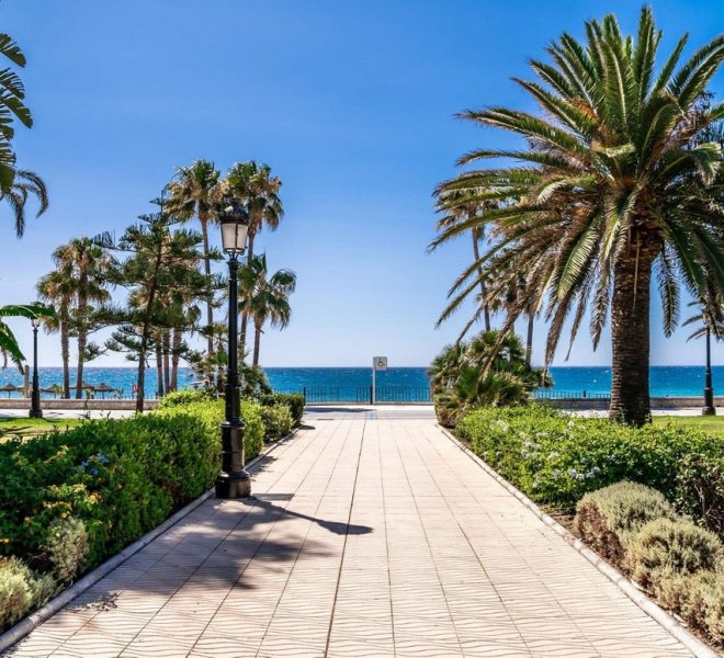 R5257000-Image 1-Ground Floor Apartment - 2 Beds - 155 Built