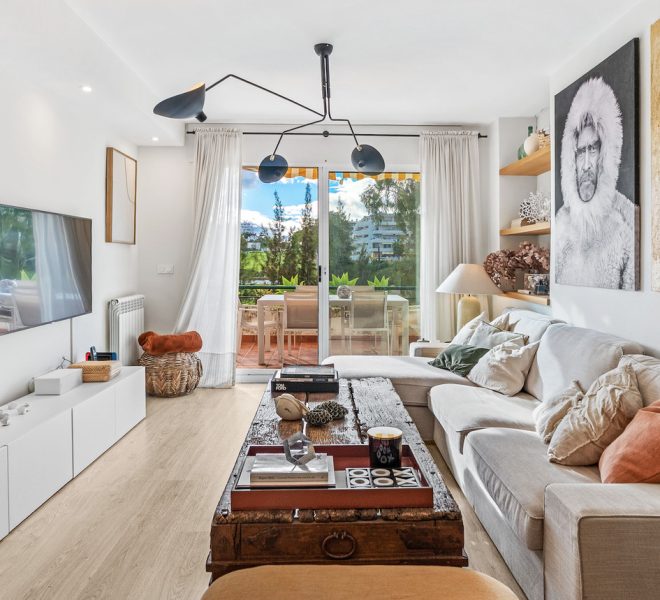 R5271946-Image 1-Middle Floor Apartment - 2 Beds - 108 Built