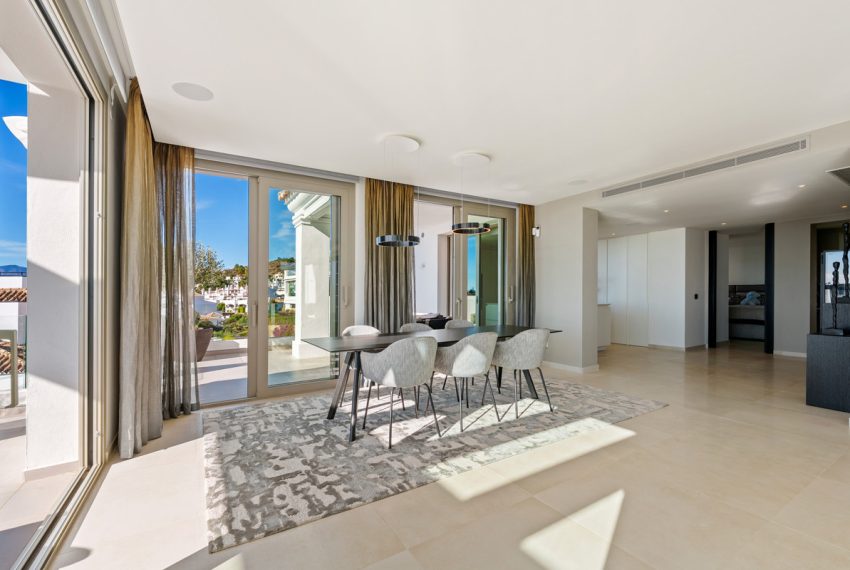 R5293270-Apartment-For-Sale-Aloha-Penthouse-Duplex-3-Beds-266-Built-7