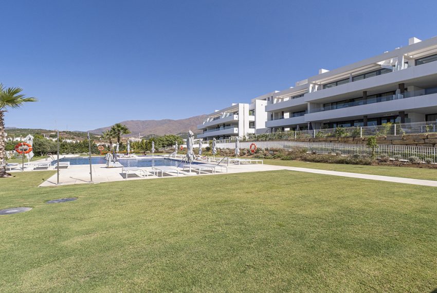 R5293504-Apartment-For-Sale-Estepona-Penthouse-3-Beds-252-Built-1