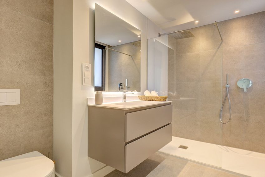 R5293504-Apartment-For-Sale-Estepona-Penthouse-3-Beds-252-Built-8