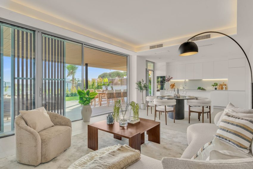 R5293540-Apartment-For-Sale-Marbella-Ground-Floor-Apartment-4-Beds-239-Built-1