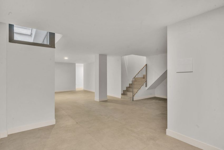 R5293540-Apartment-For-Sale-Marbella-Ground-Floor-Apartment-4-Beds-239-Built-14