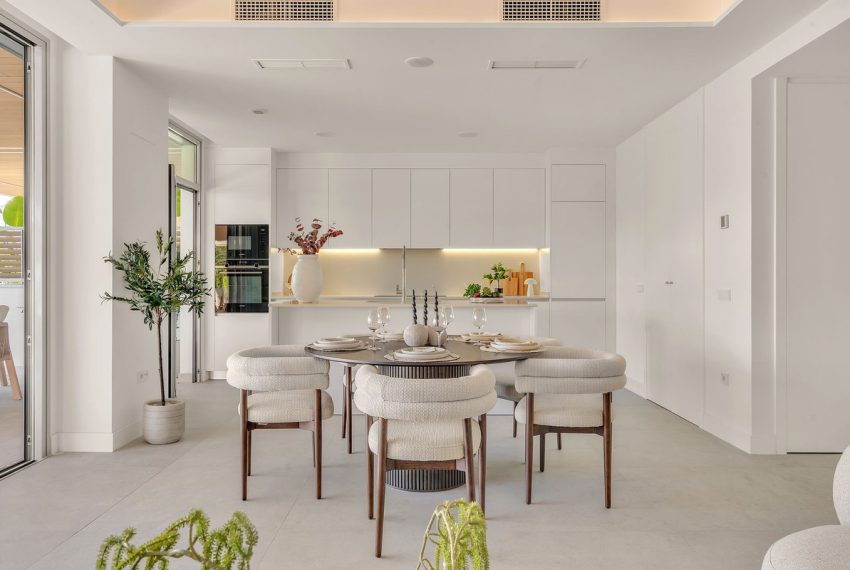 R5293540-Apartment-For-Sale-Marbella-Ground-Floor-Apartment-4-Beds-239-Built-3