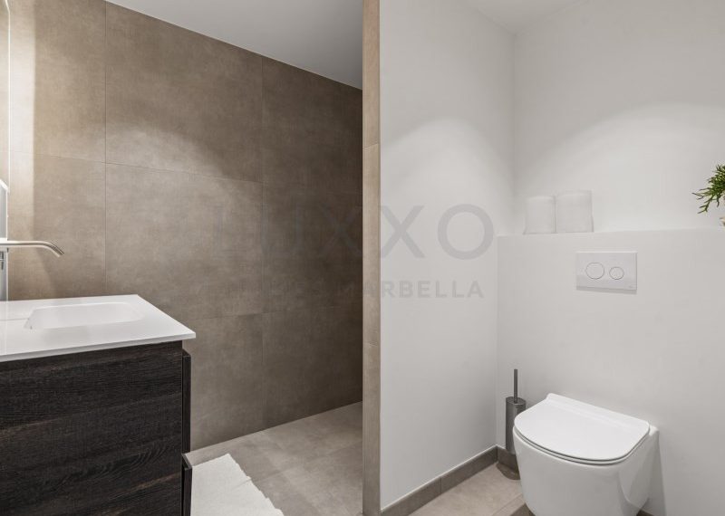 R5293891-Apartment-For-Sale-Benahavis-Ground-Floor-Apartment-2-Beds-95-Built-18