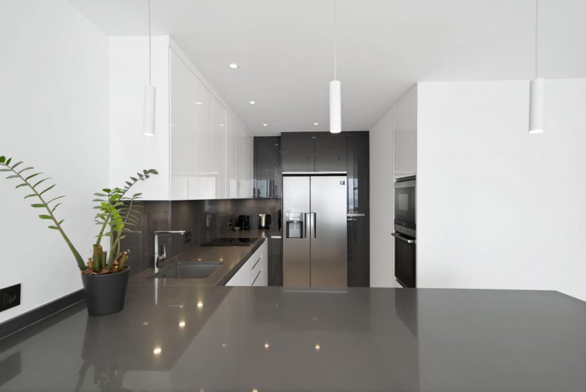 R5297890-Apartment-For-Sale-Marbella-Duplex-2-Beds-150-Built-6