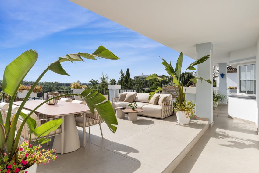 R5298787-Apartment-For-Sale-Nueva-Andalucia-Penthouse-Duplex-5-Beds-389-Built-12