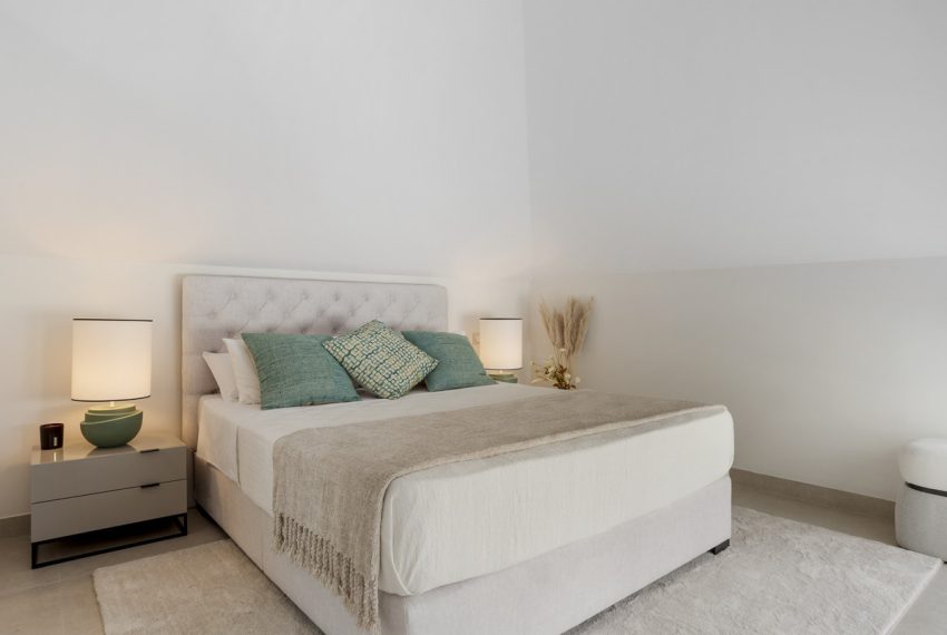 R5298787-Apartment-For-Sale-Nueva-Andalucia-Penthouse-Duplex-5-Beds-389-Built-19