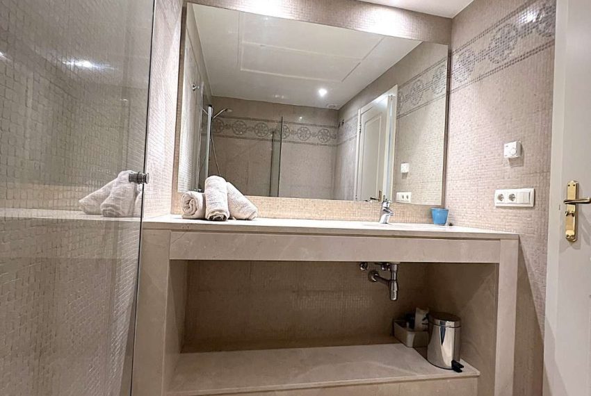 R5300806-Apartment-For-Sale-Benahavis-Penthouse-3-Beds-259-Built-19