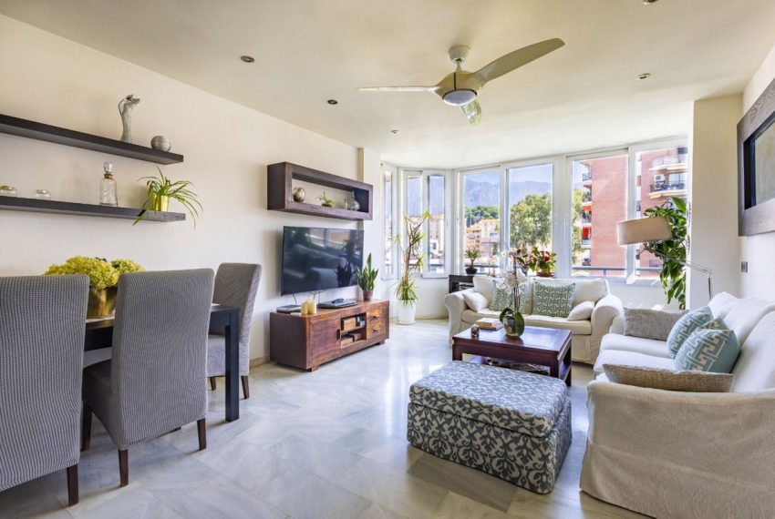 R5302591-Apartment-For-Sale-Marbella-Penthouse-2-Beds-79-Built-1