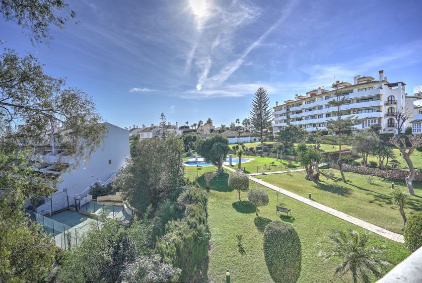 R5302774-Apartment-For-Sale-Calahonda-Penthouse-2-Beds-111-Built-3