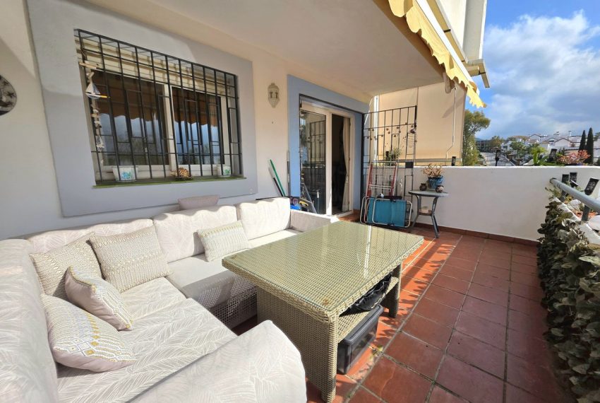 R5306380-Apartment-For-Sale-Aloha-Middle-Floor-Apartment-2-Beds-78-Built-3