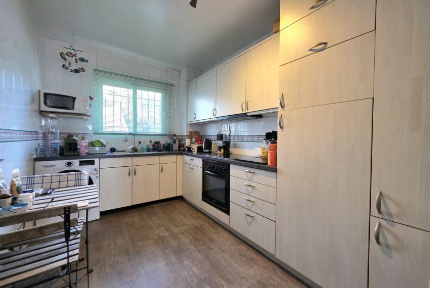 R5306380-Apartment-For-Sale-Aloha-Middle-Floor-Apartment-2-Beds-78-Built-9