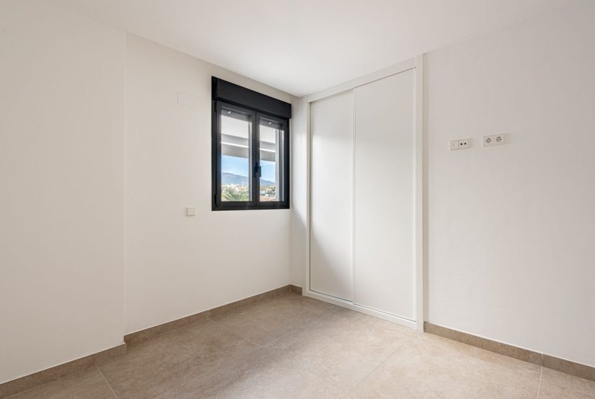 R5307904-Apartment-For-Sale-Estepona-Penthouse-4-Beds-145-Built-13