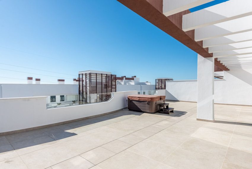 R5307904-Apartment-For-Sale-Estepona-Penthouse-4-Beds-145-Built