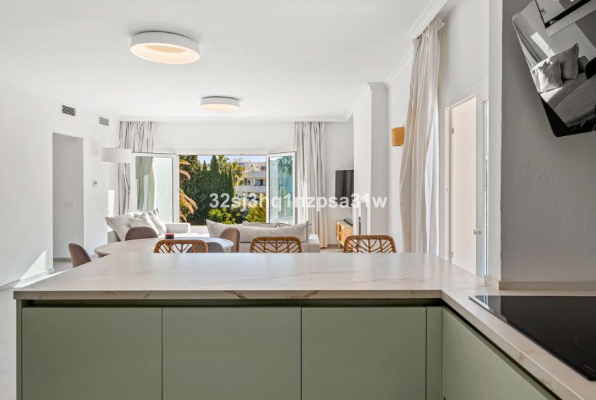 R5308744-Apartment-For-Sale-Nueva-Andalucia-Penthouse-3-Beds-165-Built-3