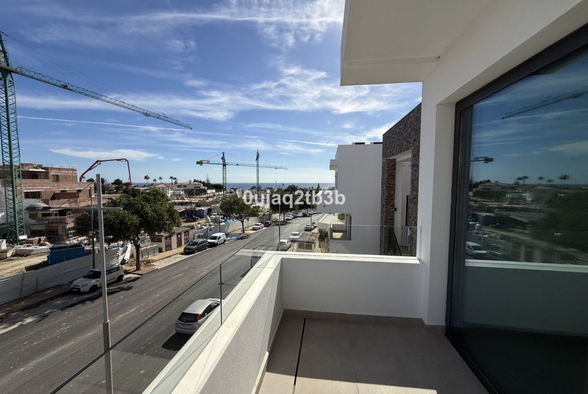 R5310931-Apartment-For-Sale-Estepona-Penthouse-3-Beds-196-Built-2