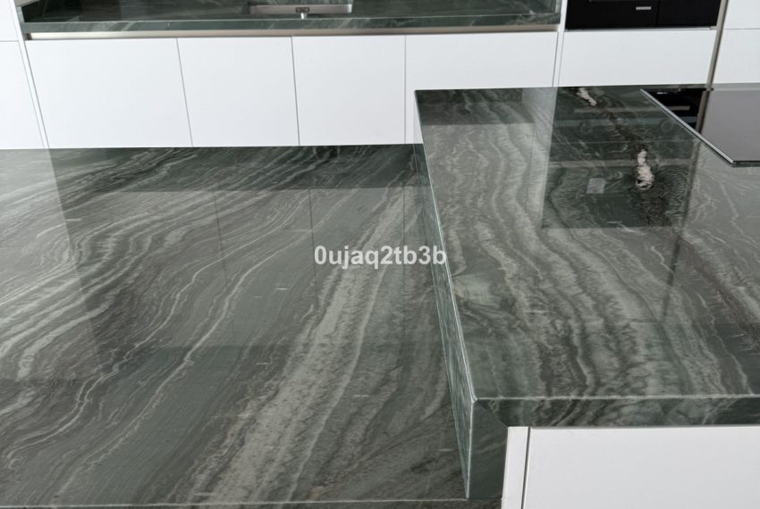 R5310931-Apartment-For-Sale-Estepona-Penthouse-3-Beds-196-Built-7