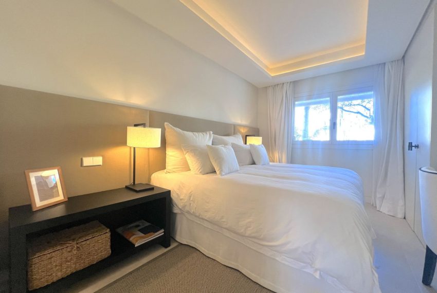 R5314498-Apartment-For-Sale-The-Golden-Mile-Ground-Floor-Apartment-3-Beds-140-Built-12