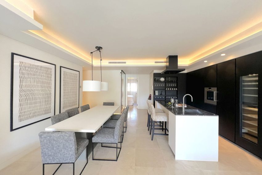 R5314498-Apartment-For-Sale-The-Golden-Mile-Ground-Floor-Apartment-3-Beds-140-Built-14