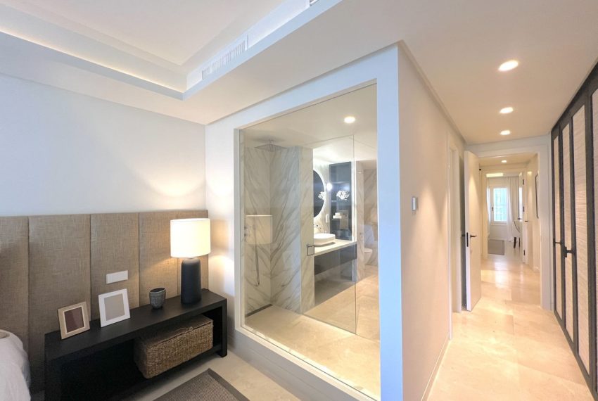 R5314498-Apartment-For-Sale-The-Golden-Mile-Ground-Floor-Apartment-3-Beds-140-Built-6