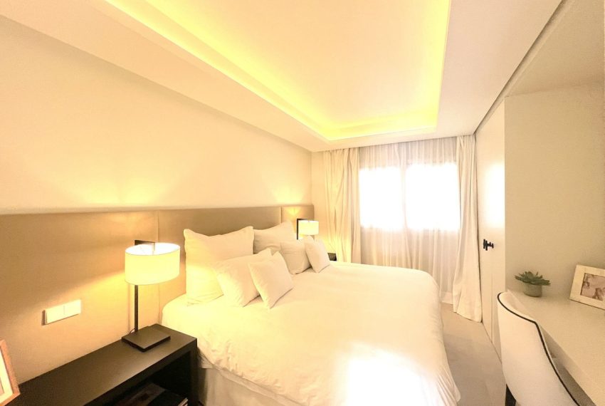 R5314498-Apartment-For-Sale-The-Golden-Mile-Ground-Floor-Apartment-3-Beds-140-Built-9