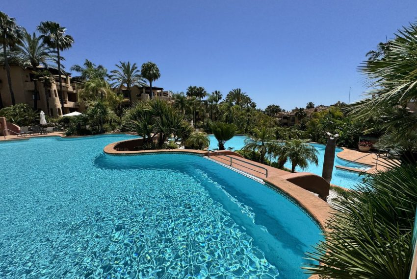 R5315140-Apartment-For-Sale-Sierra-Blanca-Middle-Floor-Apartment-3-Beds-170-Built-2