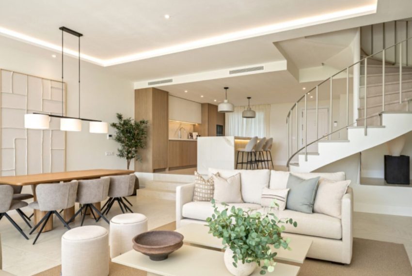 R5316028-House-For-Sale-La-Quinta-Townhouse-4-Beds-198-Built-2