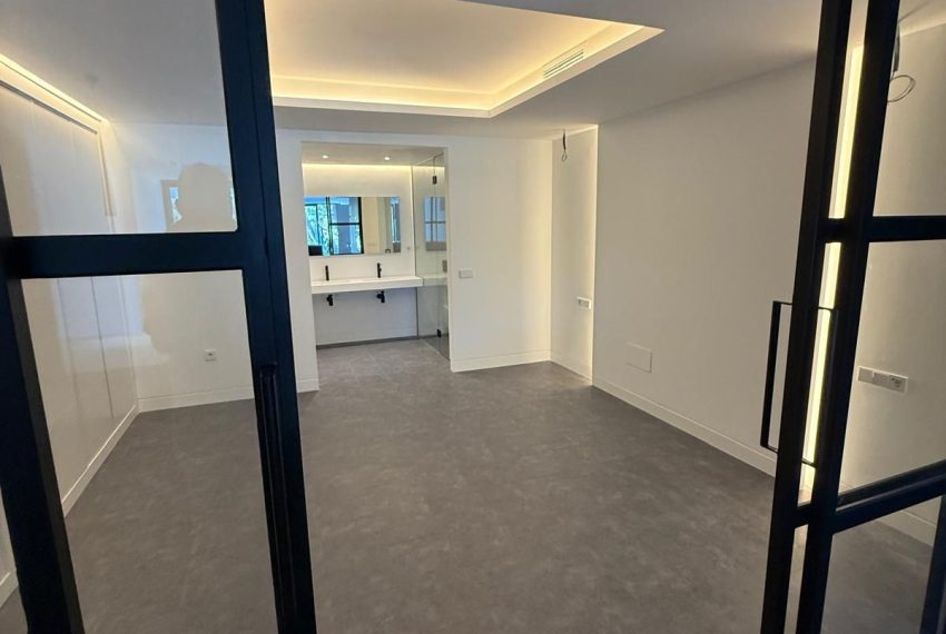 R5316097-Apartment-For-Sale-Nueva-Andalucia-Ground-Floor-Apartment-1-Beds-92-Built-2