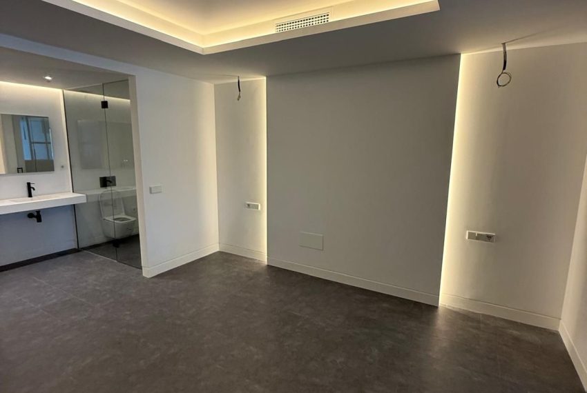 R5316097-Apartment-For-Sale-Nueva-Andalucia-Ground-Floor-Apartment-1-Beds-92-Built-4