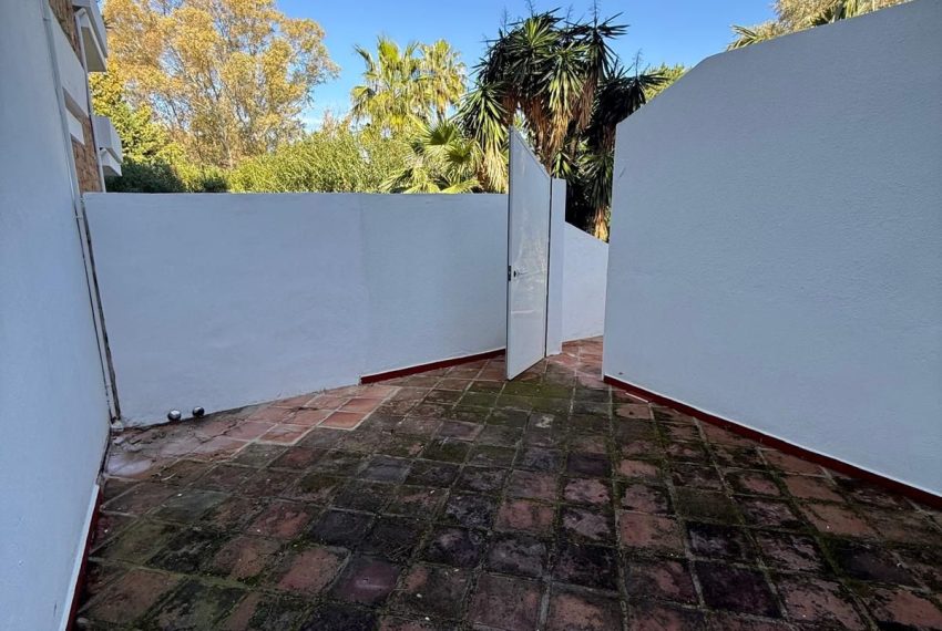 R5316097-Apartment-For-Sale-Nueva-Andalucia-Ground-Floor-Apartment-1-Beds-92-Built-8