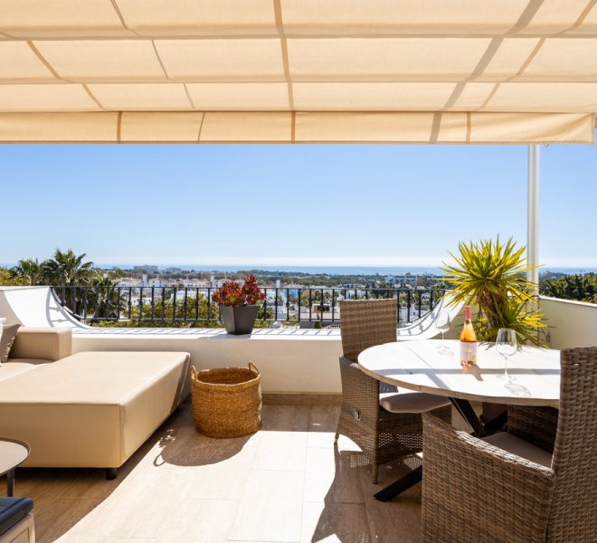 R5316349-Image 1-Penthouse - 2 Beds - 115 Built