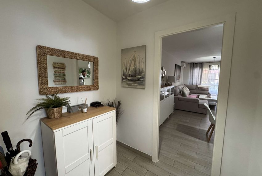 R5316943-Apartment-For-Sale-Marbella-Ground-Floor-Apartment-3-Beds-101-Built-1