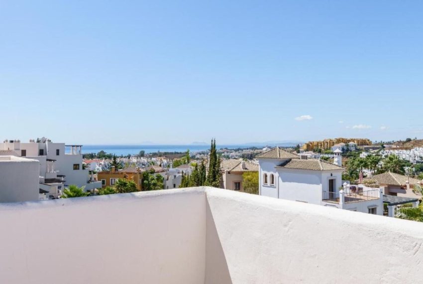 R5317012-Apartment-For-Sale-Estepona-Penthouse-2-Beds-100-Built-1