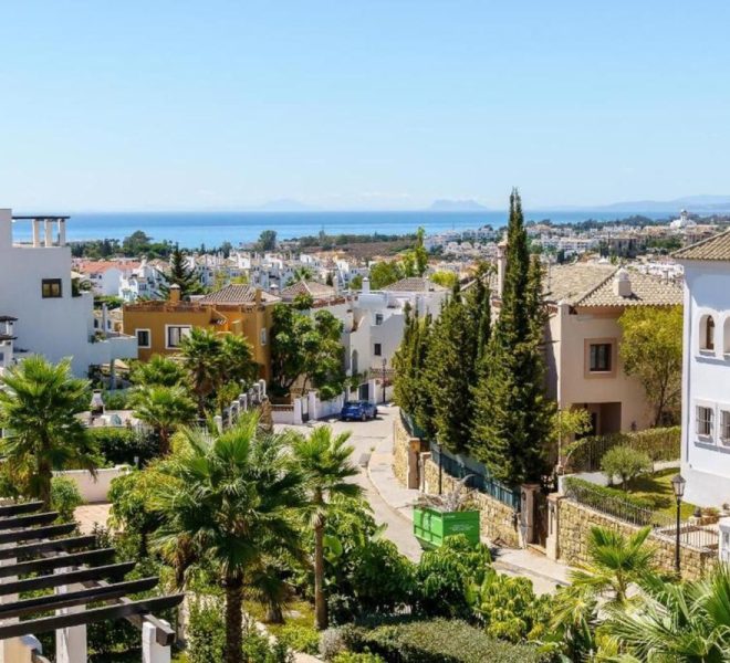 R5317012-Image 1-Penthouse - 2 Beds - 100 Built