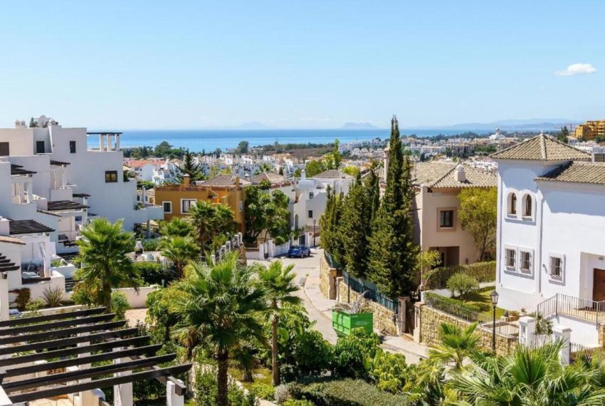 R5317012-Apartment-For-Sale-Estepona-Penthouse-2-Beds-100-Built