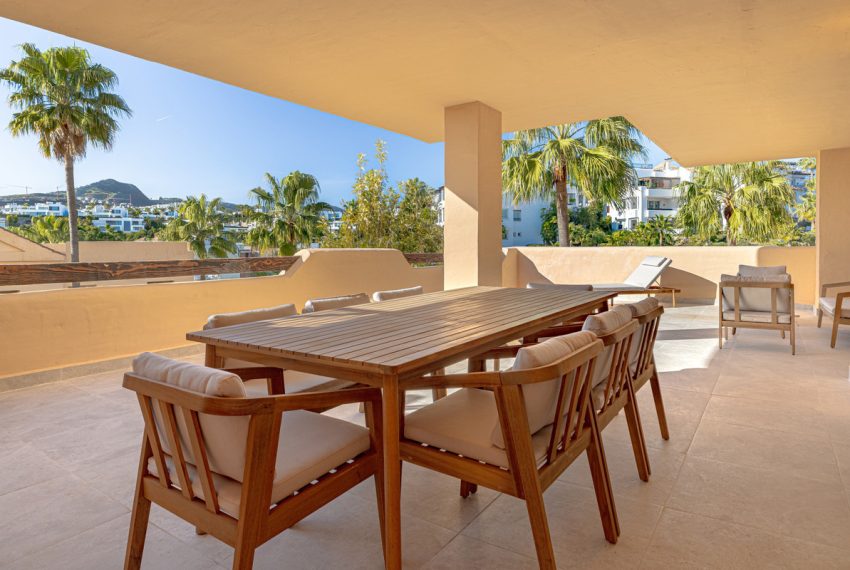 R5317093-Apartment-For-Sale-Benahavis-Ground-Floor-Apartment-2-Beds-117-Built