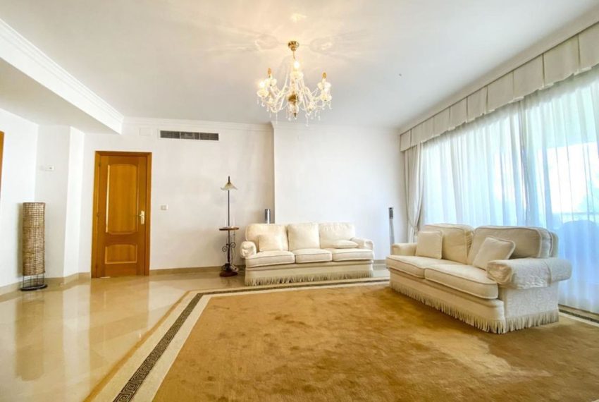 R5317978-Apartment-For-Sale-Marbella-Middle-Floor-Apartment-3-Beds-119-Built-2