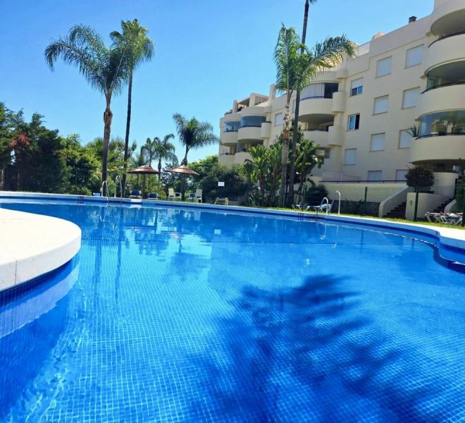 R5317978-Image 1-Middle Floor Apartment - 3 Beds - 119 Built