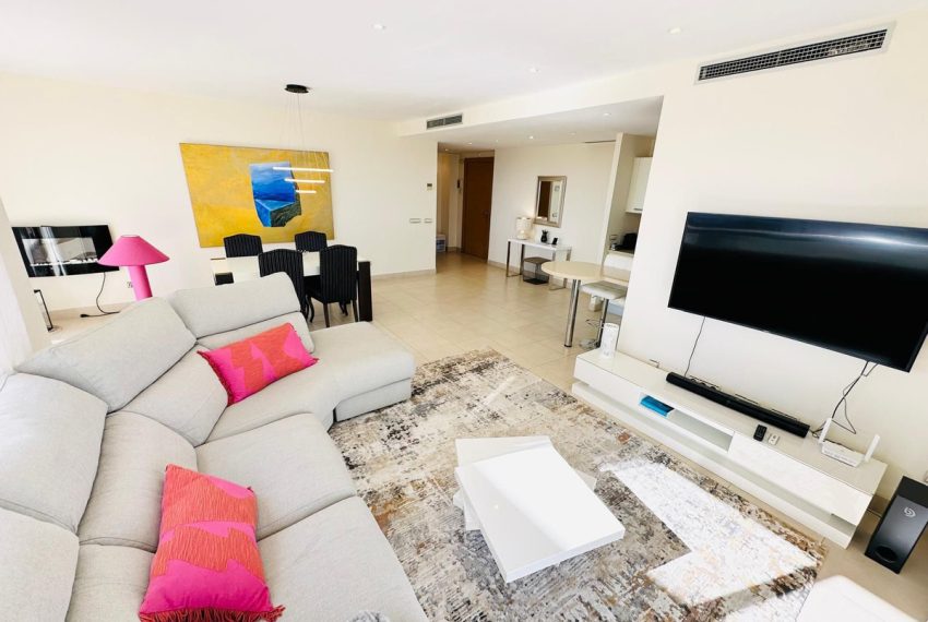 R5318167-Apartment-For-Sale-Altos-de-los-Monteros-Penthouse-3-Beds-139-Built-2