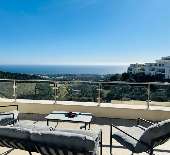 R5318167-Image 1-Penthouse - 3 Beds - 139 Built