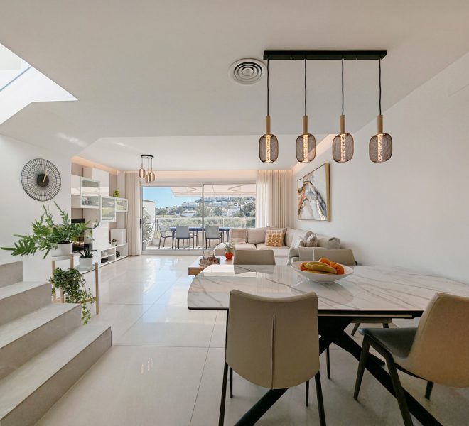 R5318272-Image 1-Penthouse - 3 Beds - 102 Built