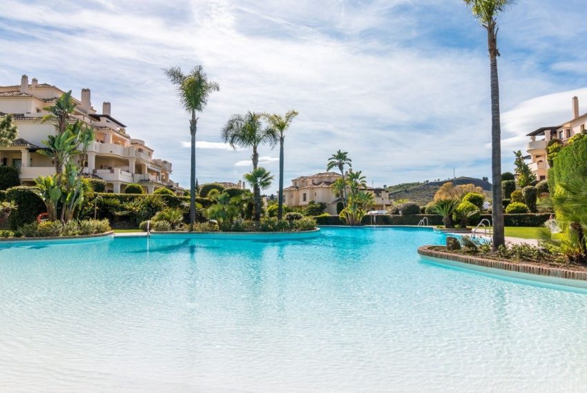 R5318512-Apartment-For-Sale-Benahavis-Ground-Floor-Apartment-2-Beds-127-Built