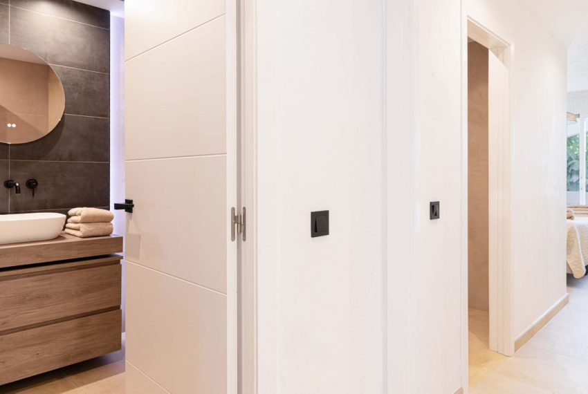 R5318809-Apartment-For-Sale-Nueva-Andalucia-Middle-Floor-Apartment-2-Beds-95-Built-15