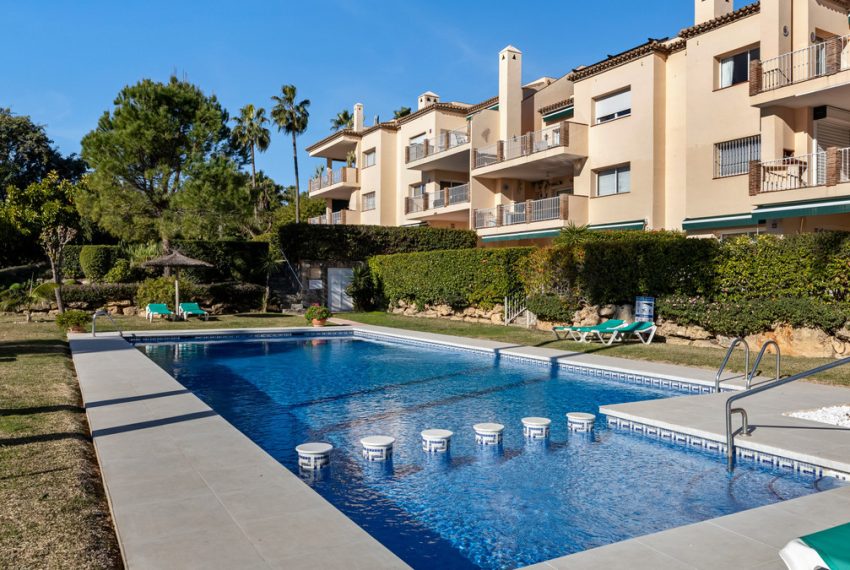 R5318815-Apartment-For-Sale-Nueva-Andalucia-Middle-Floor-Apartment-3-Beds-117-Built-3