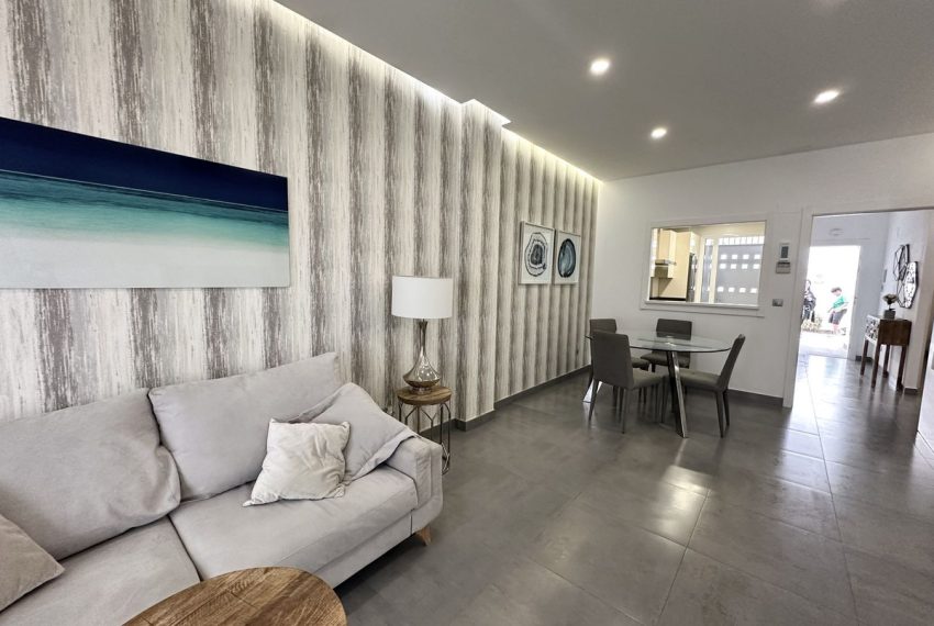 R5318848-Apartment-For-Sale-Nueva-Andalucia-Ground-Floor-Apartment-2-Beds-112-Built-1